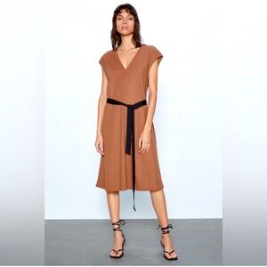 Zara brown CONTRAST BELT DRESS